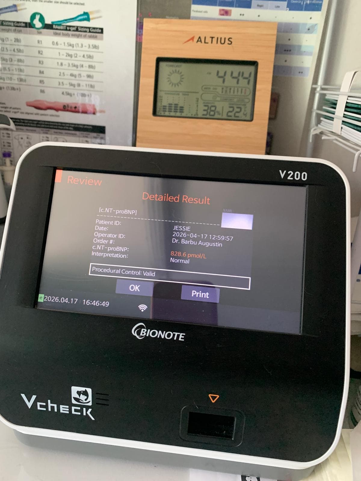 Analizor hormoni Vcheck Bionote — Analize de laborator, Cabinet VetPlus Călărași